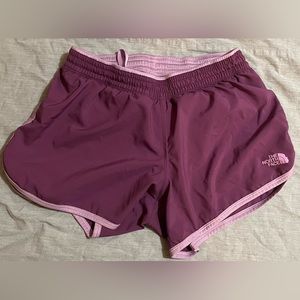 The North Face Flashdry Shorts - Size Small